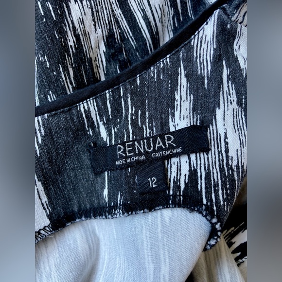 Black & White Dress - Picture 6 of 6